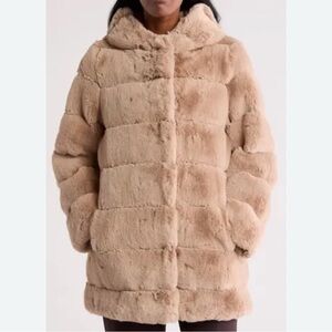 BCBGMaxAzria Plush Tan/Gray Teddy Jacket